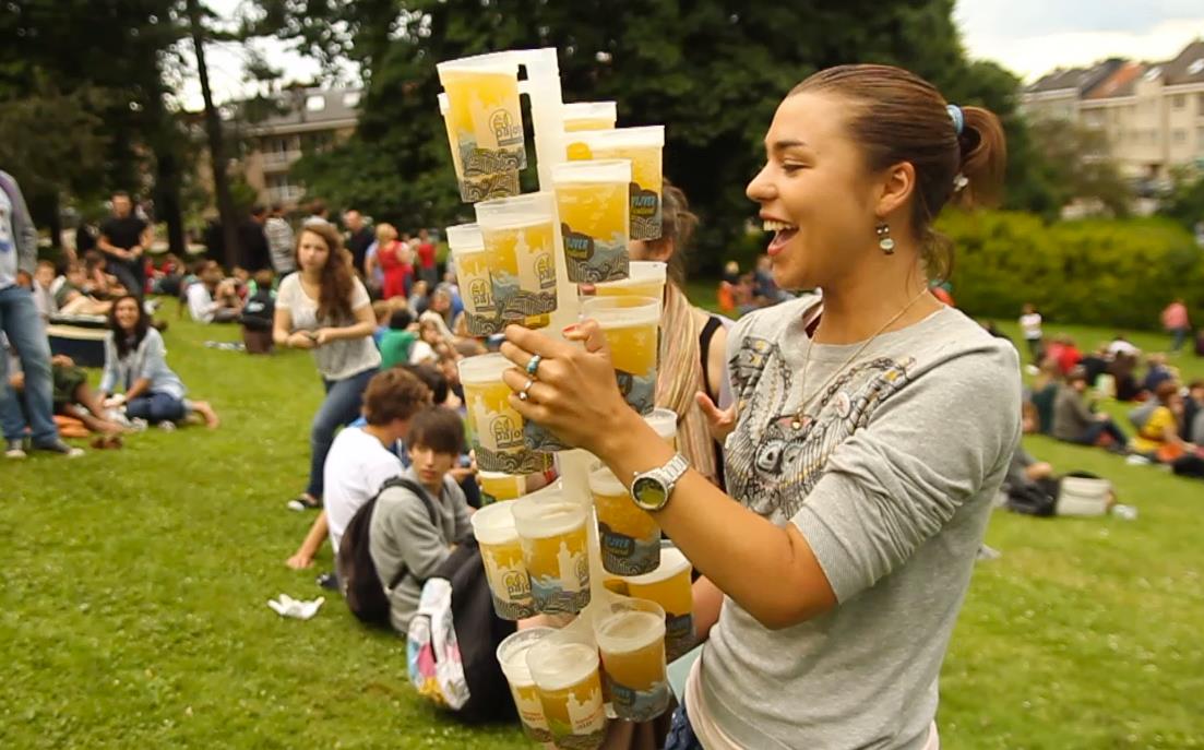 Stackable Plastic Pint Cups For Events Bournemouth | Stack Cup